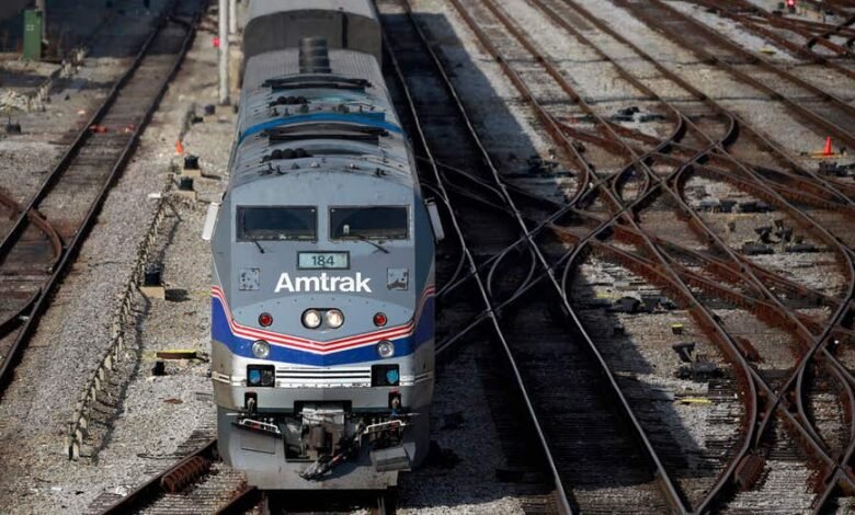 1741780117 Amtrak advertises free baggage for passengers as airlines end popular.jpg