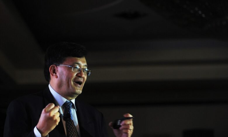 1742059987 Intels new CEO gets pay package valued at about 69.jpg