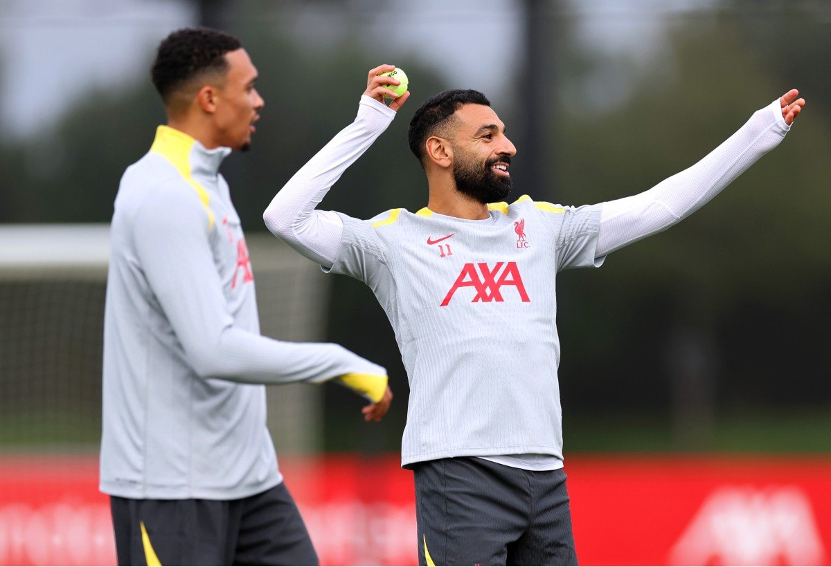 Trent Alexander Arnold and Mohamed Salah in Liverpool training