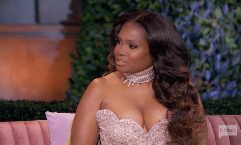 1743016663 Dr Heavenly ROASTS Contessa Metcalfes Biracial Teeth After She Brings.png