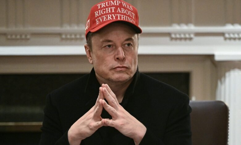 1743226574 Musk says his xAI startup bought X at 33 billion.jpg