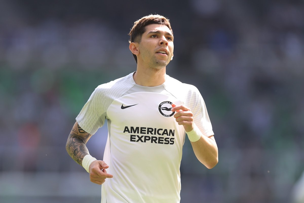 Julio Enciso has been linked to West Ham.