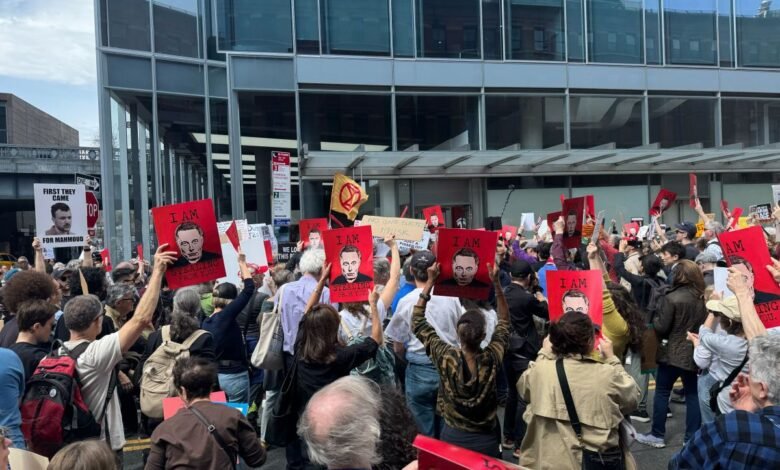 1743294599 ‘Tesla Takedown protesters are planning a global day of action.jpg