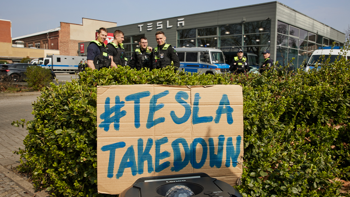 Tesla removal