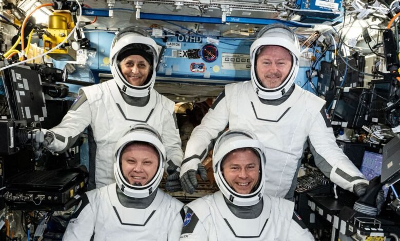 After 9 Months in Space Stranded NASA Astronauts Return Home.jpg