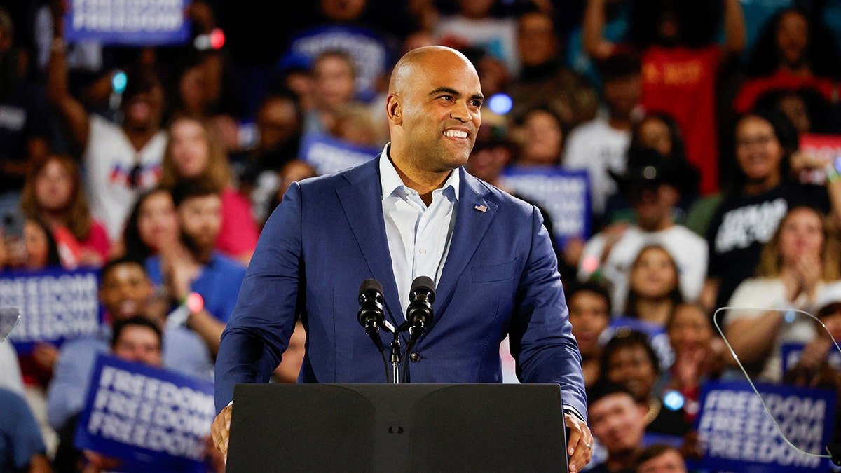 Collin Alared campaigns for Kamala Harris