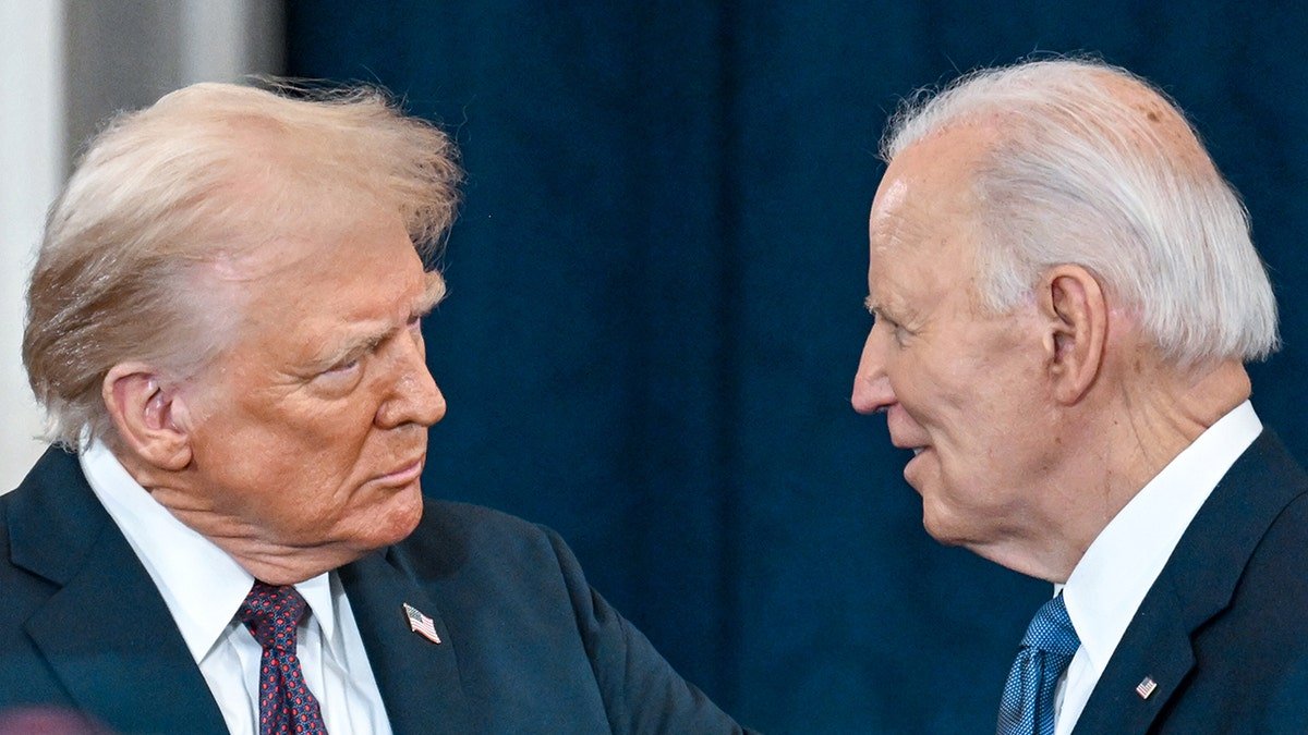 President -elect Donald Trump and President Joe Biden in the inauguration of Trump 2025