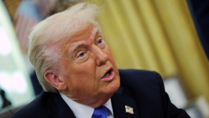 Trump to hit countries that buy Venezuelan oil with 25.jpg