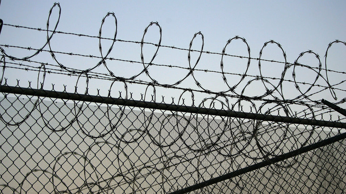 Barbwire in prison