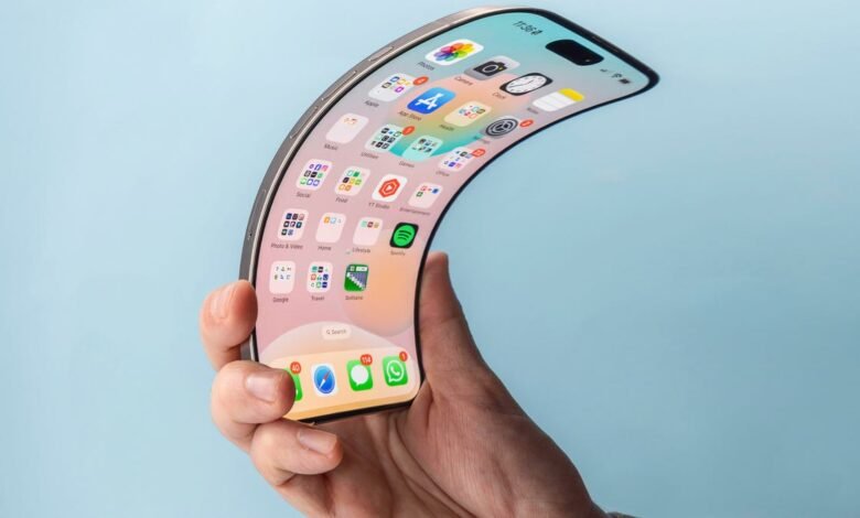 foldable iphone photoshop cnet.jpg