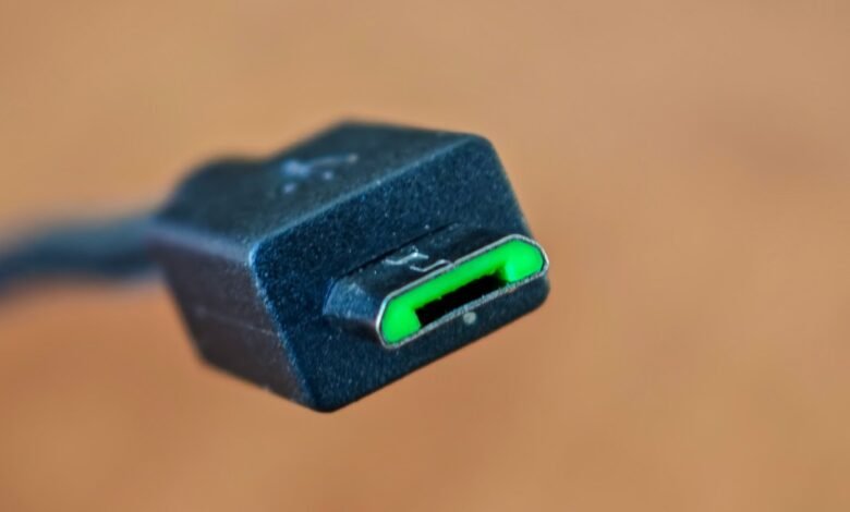 1743593222 Micro USB is the bane of my existence.jpg