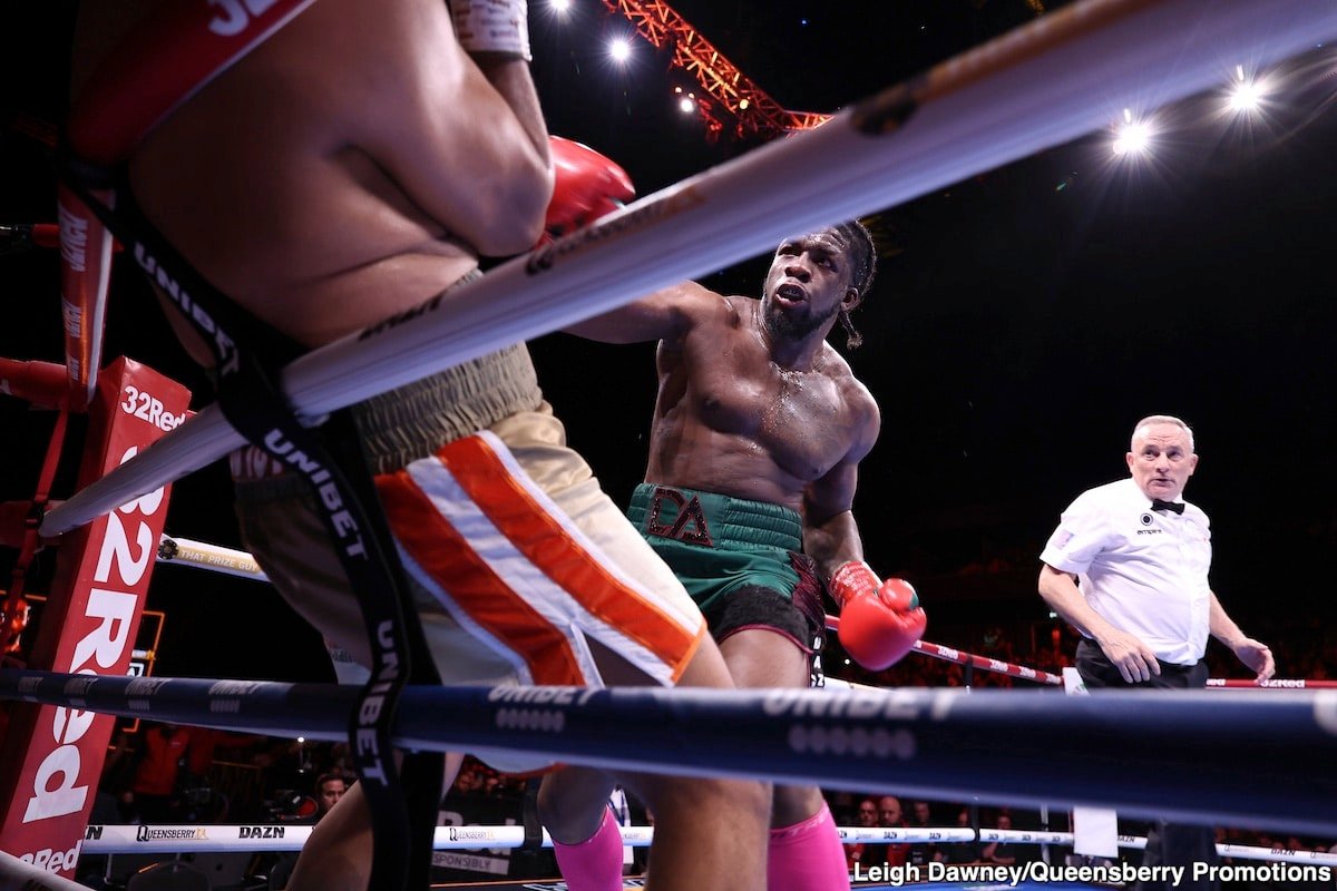 Photo: Fracture? Any break? Jeamie TKV leaves illegal struck