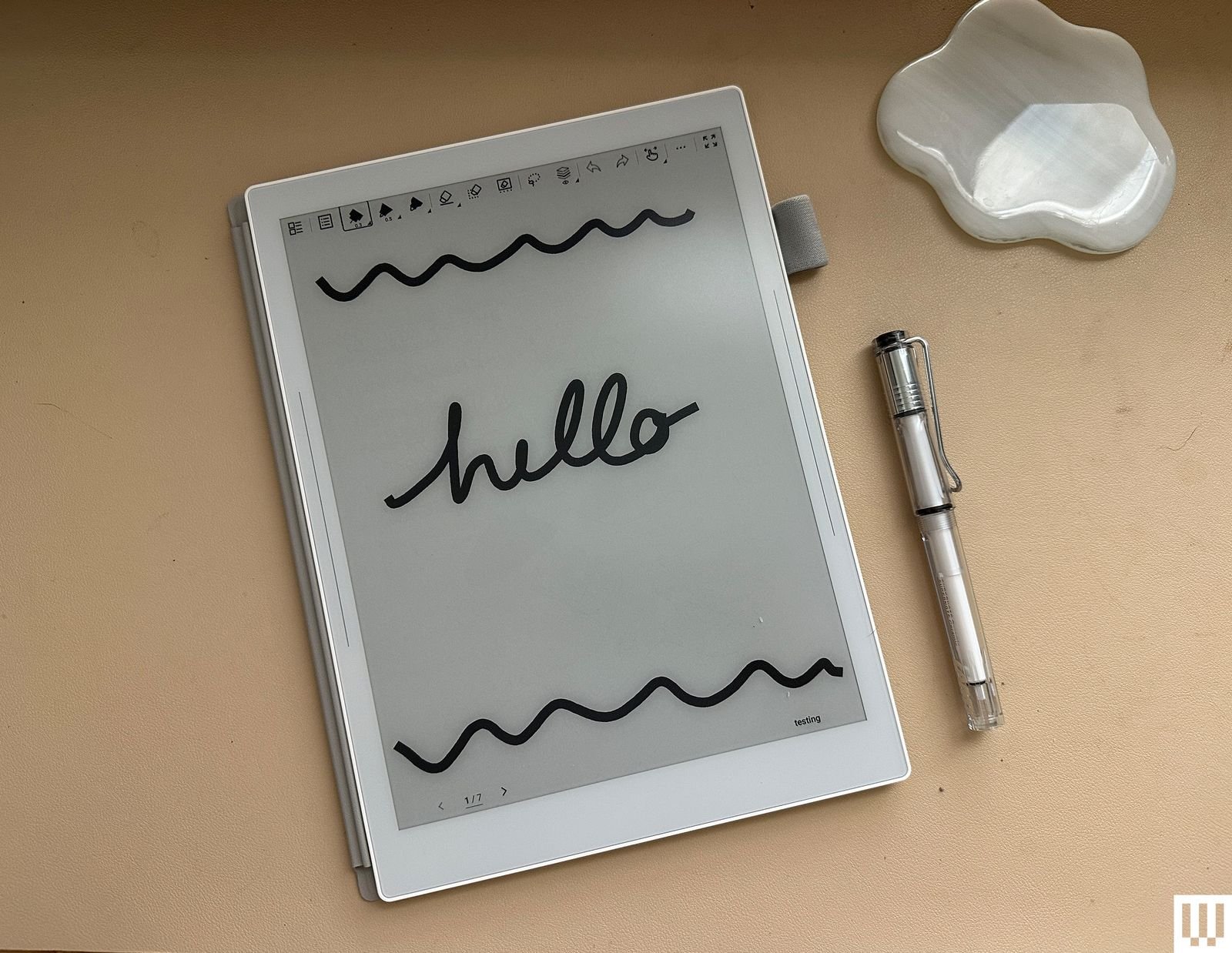 Closeup of Supernote A5 x2 Manta Digital notebook with the screen