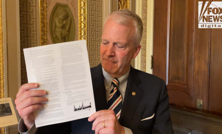 1744448382 Alaska senator literally shreds Bidens energy orders touting WHs Arctic.png