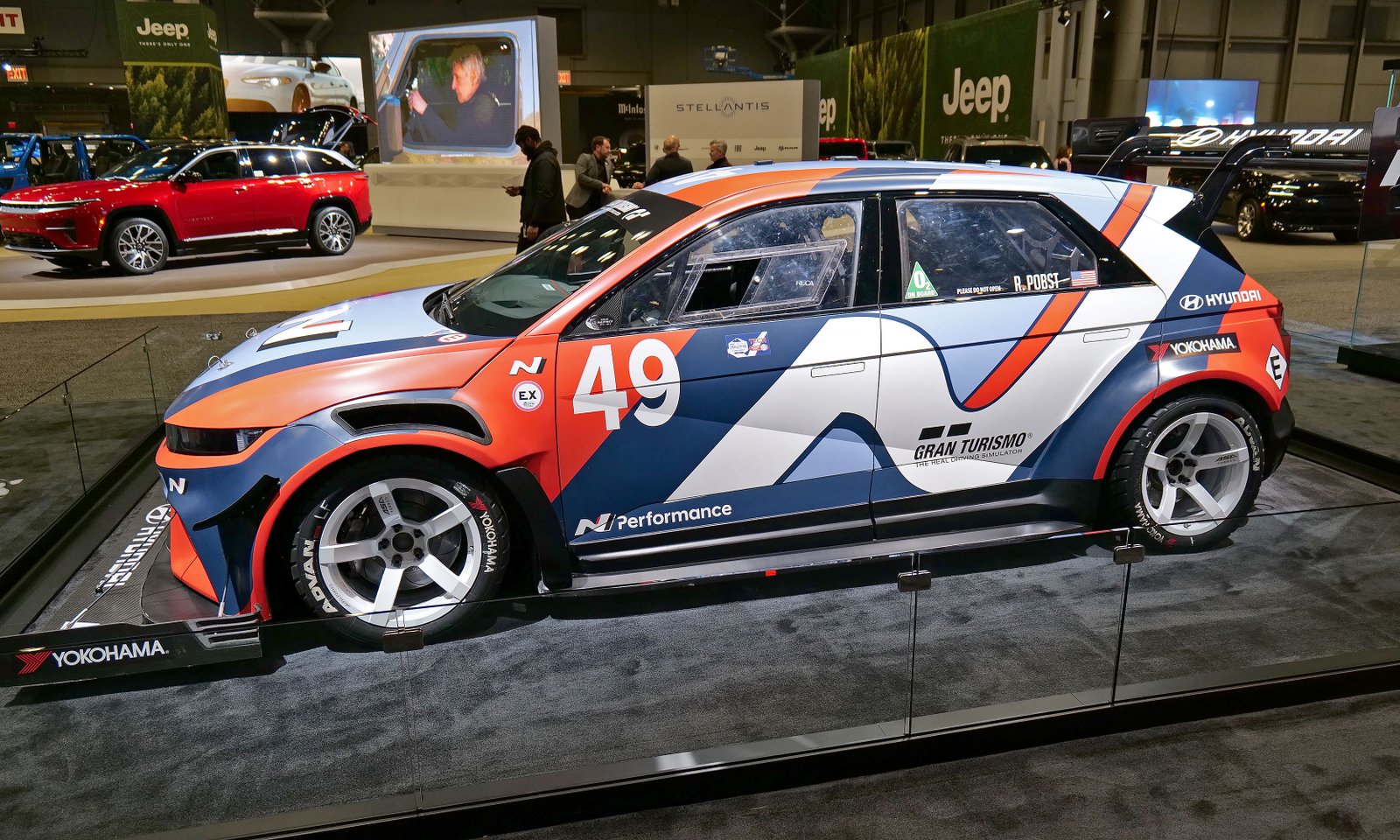 Record the peak Pike Breaking Hyundai Ioniq 5 N Ta Specifications at 2025 NYIAS.