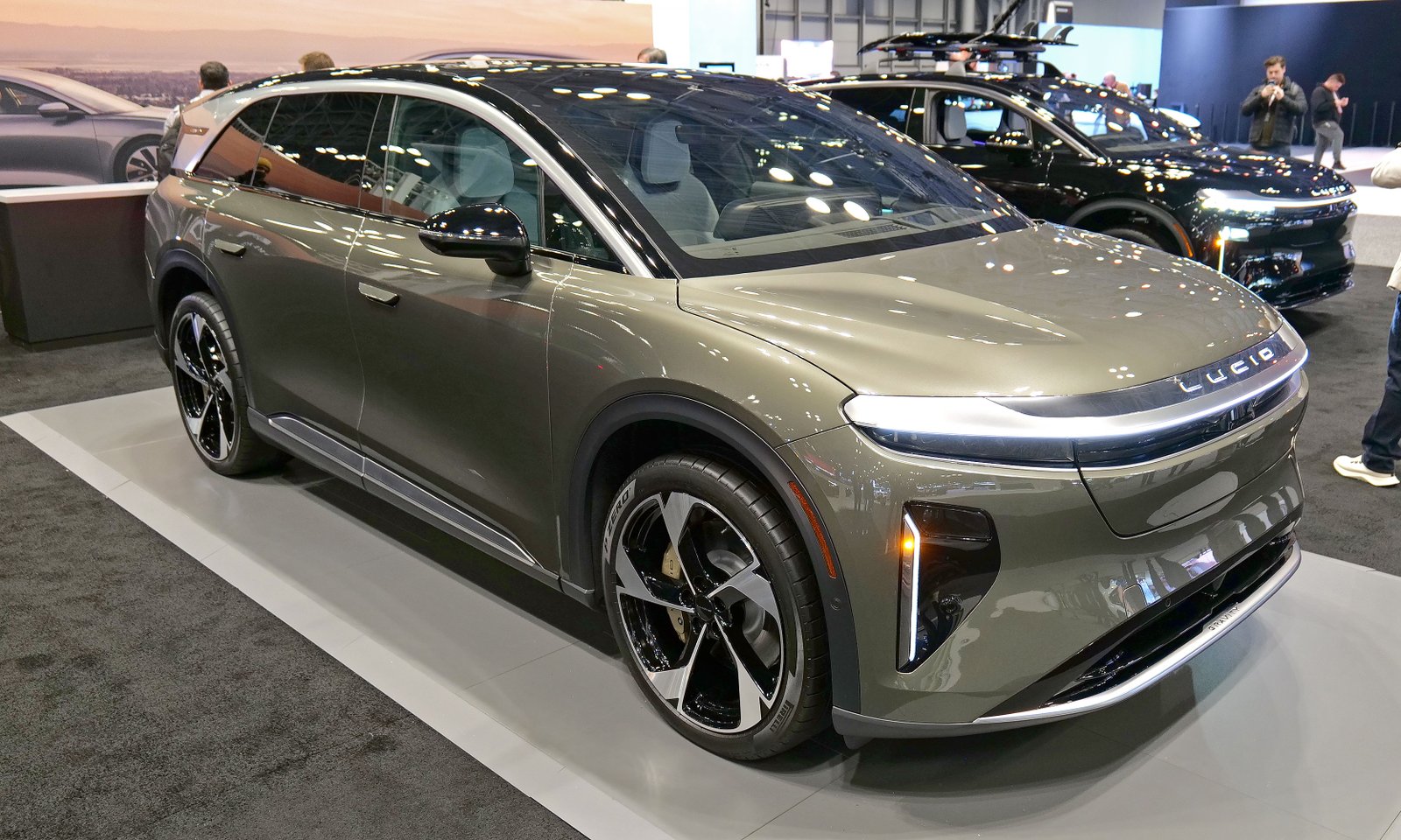 The three clear gravity in NYIAS.