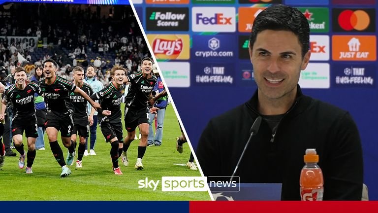 McCill Artita interacts with his team with the Champions League semi-finals after beating Real Madrid 5-1 over the total legs. 
