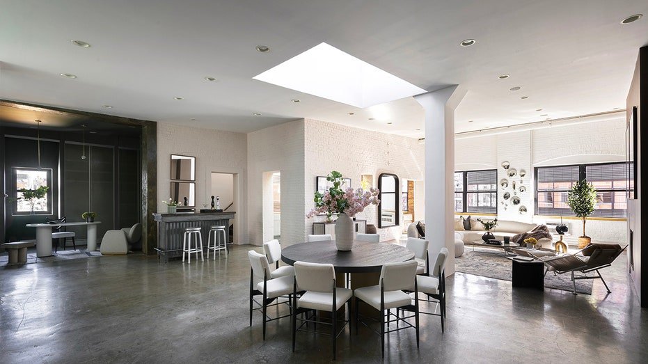 The open land plan for the home includes easy access to all common areas at home.