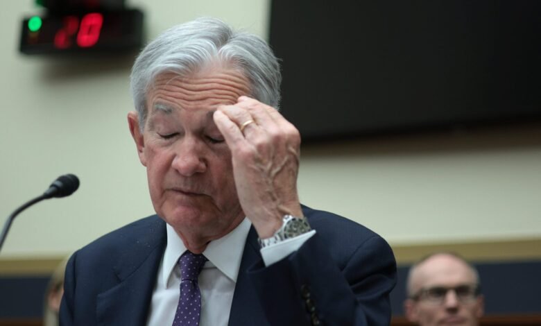 1745195320 Trumps knives are out for Jerome Powell setting up a.jpg