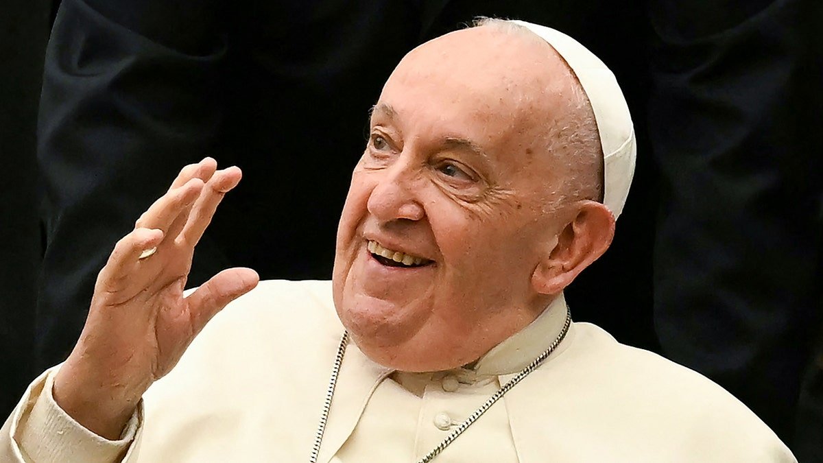 A picture of Pope Francis in better health
