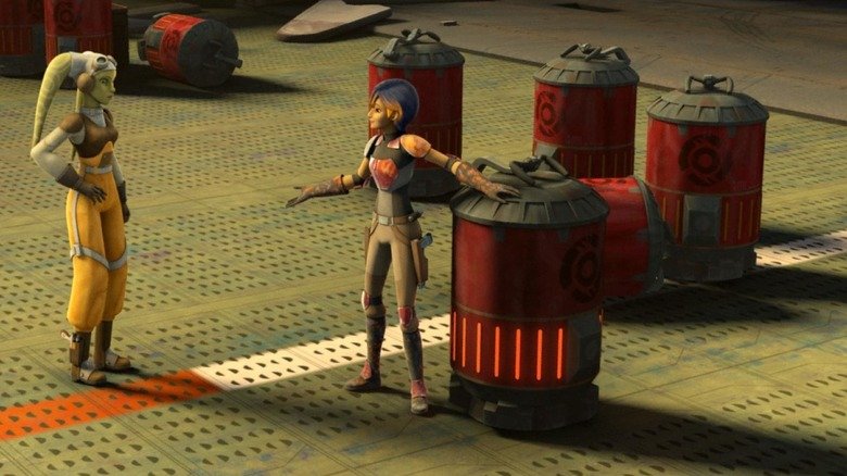 Sabine and Herara discusses the use of reedonium boxes in cloning wars