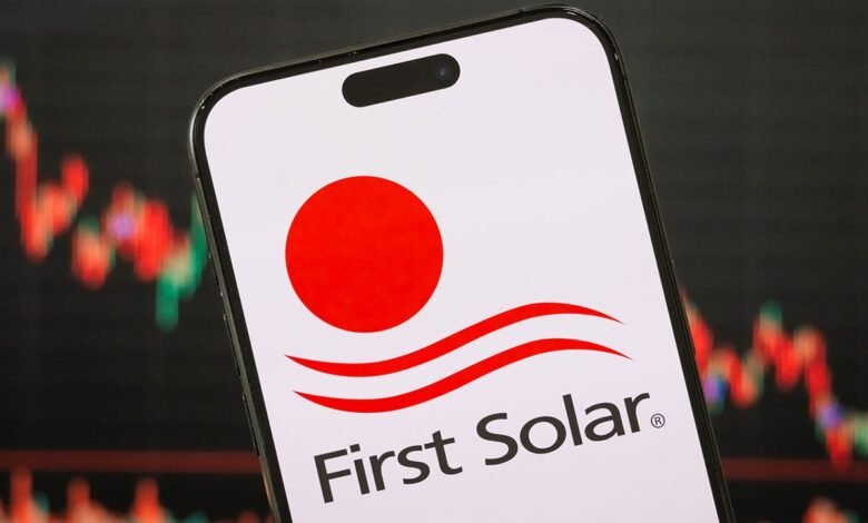 1746036934 First Solar stock price falls following executives comments about tariffs.jpg