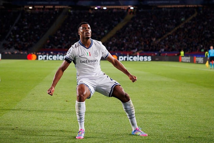 Denzel Dumfries