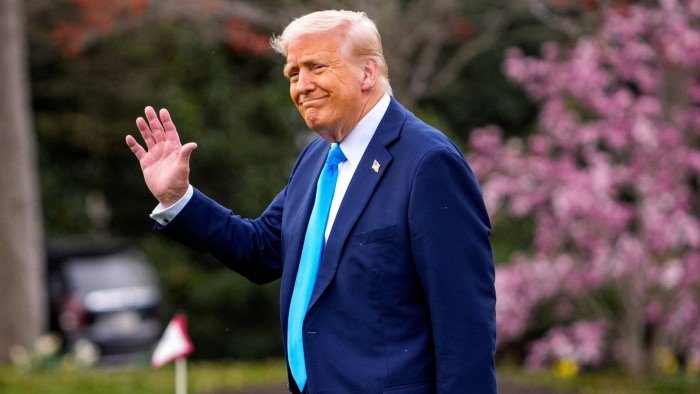 Donald Trump kicks off sale of 23bn Truth Social stake.jpg