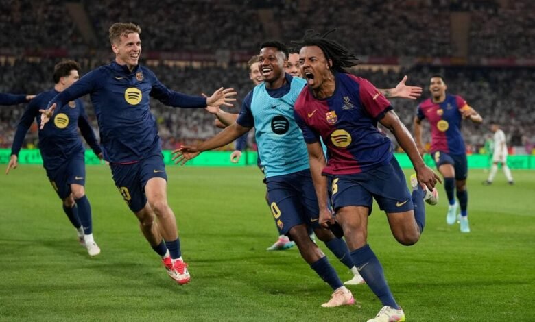 Kounde settles thrilling and fiery final to keep treble dream.jpg