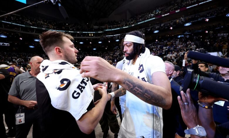 Luka Doncic sends heartfelt wishes to Anthony Davis after 13 point.jpg