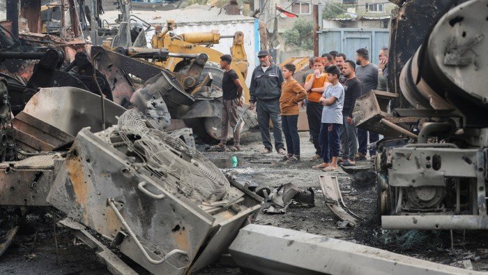 UK Jewish body launches probe into letter criticising Israeli offensive.jpg