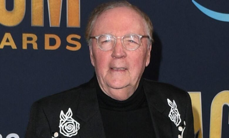 1746206309 Why James Patterson Doesnt Care About His Many Bestsellers.jpg