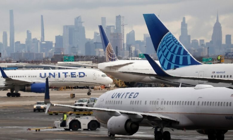 1746236080 United Airlines to cancel flights at Newark airport.jpg