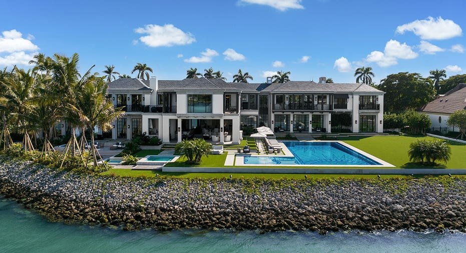 The house sits on the Gulf of Naples