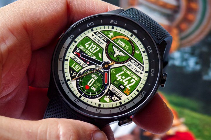 Part Three Watch a face on OnePlus Watch 2R.