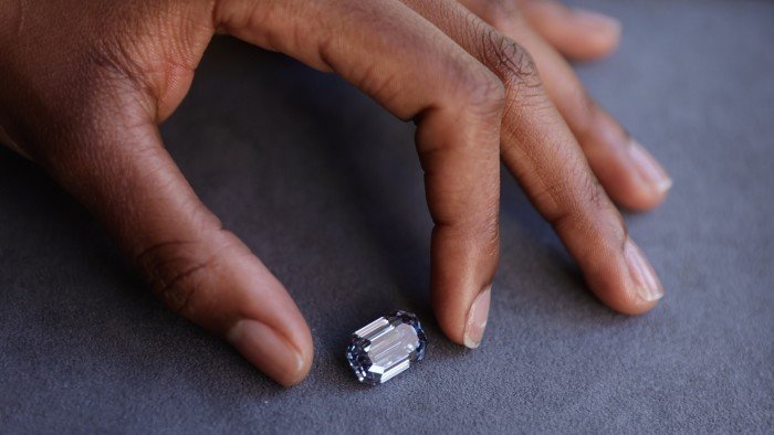1746426173 De Beers chief says Donald Trumps diamond tariffs are of.jpg