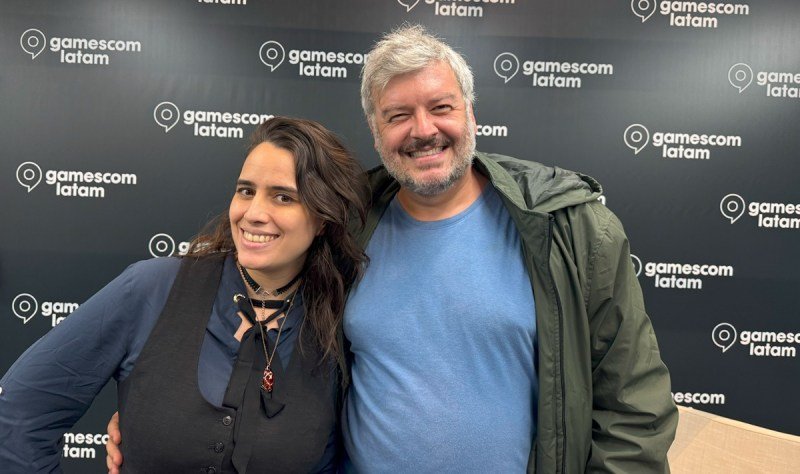 Patricia Sato of Brazil Games and Rodrigo Terra of Abragames.