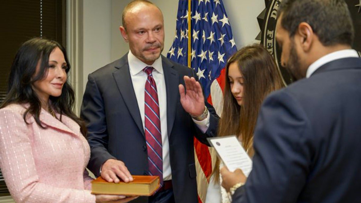 Dan Bongino, FBI divides