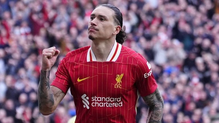 Darwin Nunez celebrates after equality with Liverpool against Southampton