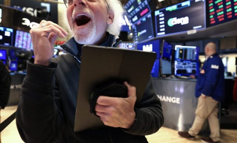 1747006945 Dow futures and the dollar surge as Wall Street cheers.jpg