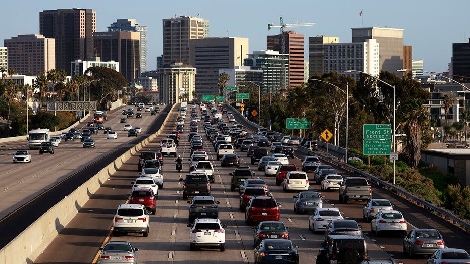 Multiple compounds stuck in traffic