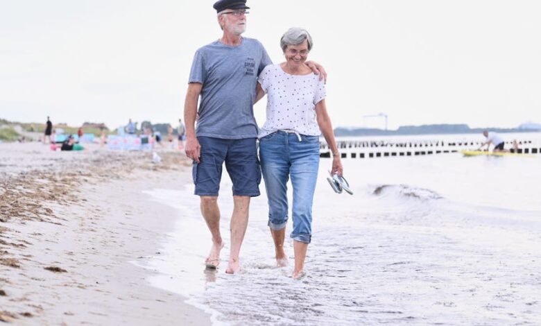 1747271077 401k giant Empower to add private market investments to retirement.jpg