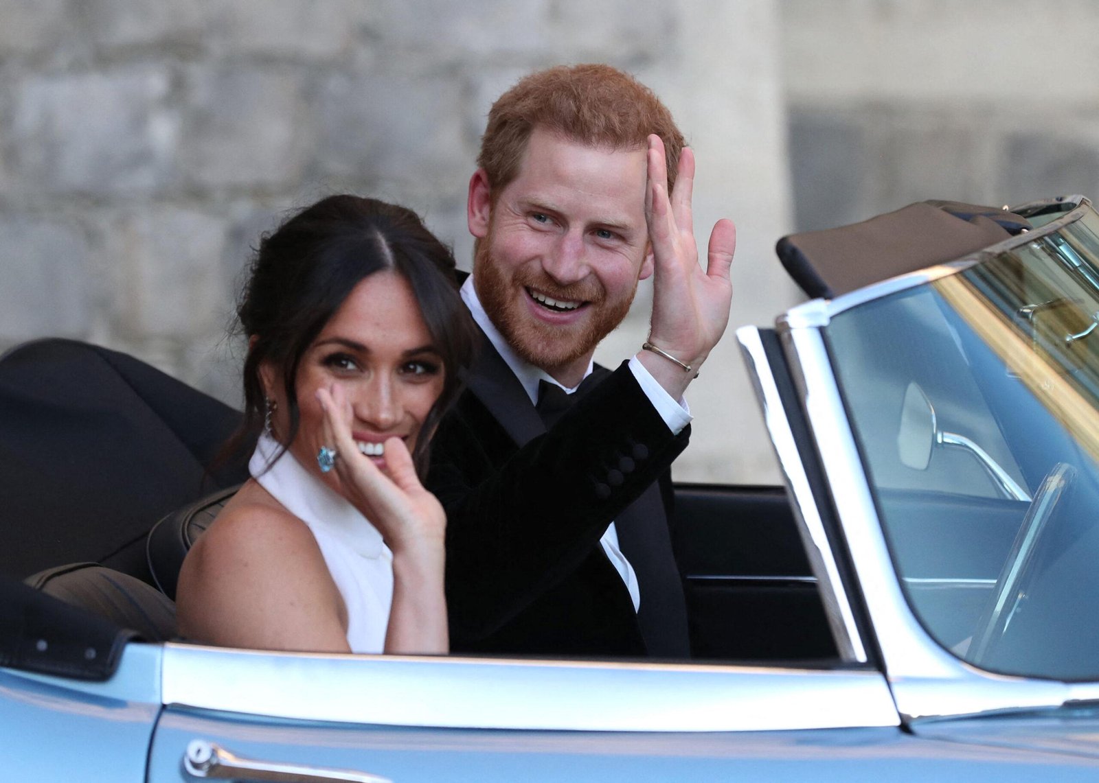 Duke and Duchess of Sussex is an engine in an electric jaguar