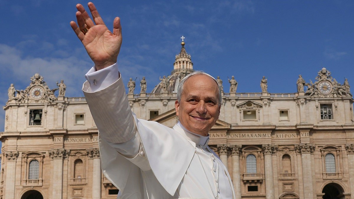 Pope Leo, the fourteenth, waved in the Vatican city