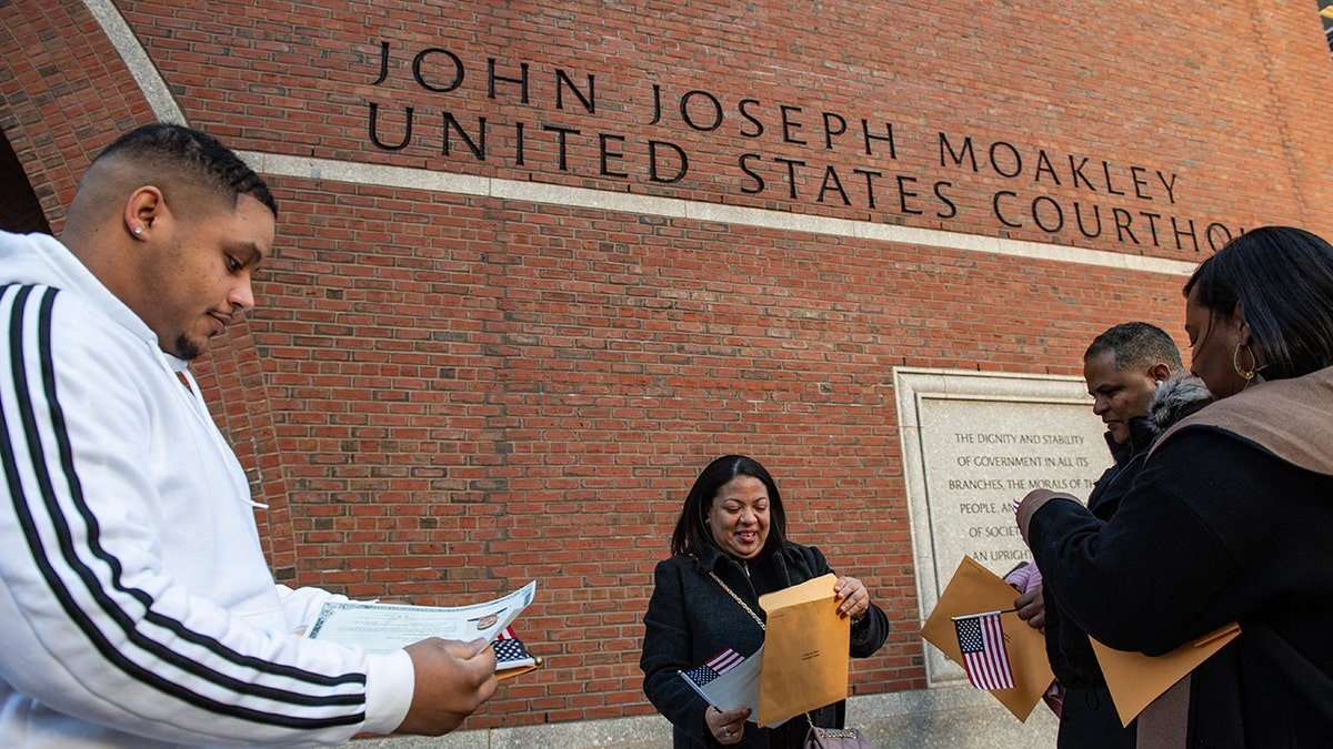 New American citizens organize citizenship papers