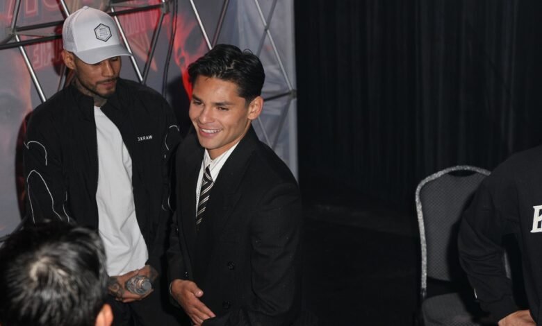 1747910092 De La Hoya Haneys A Runner Garcia Needs Romero Rematch.jpg