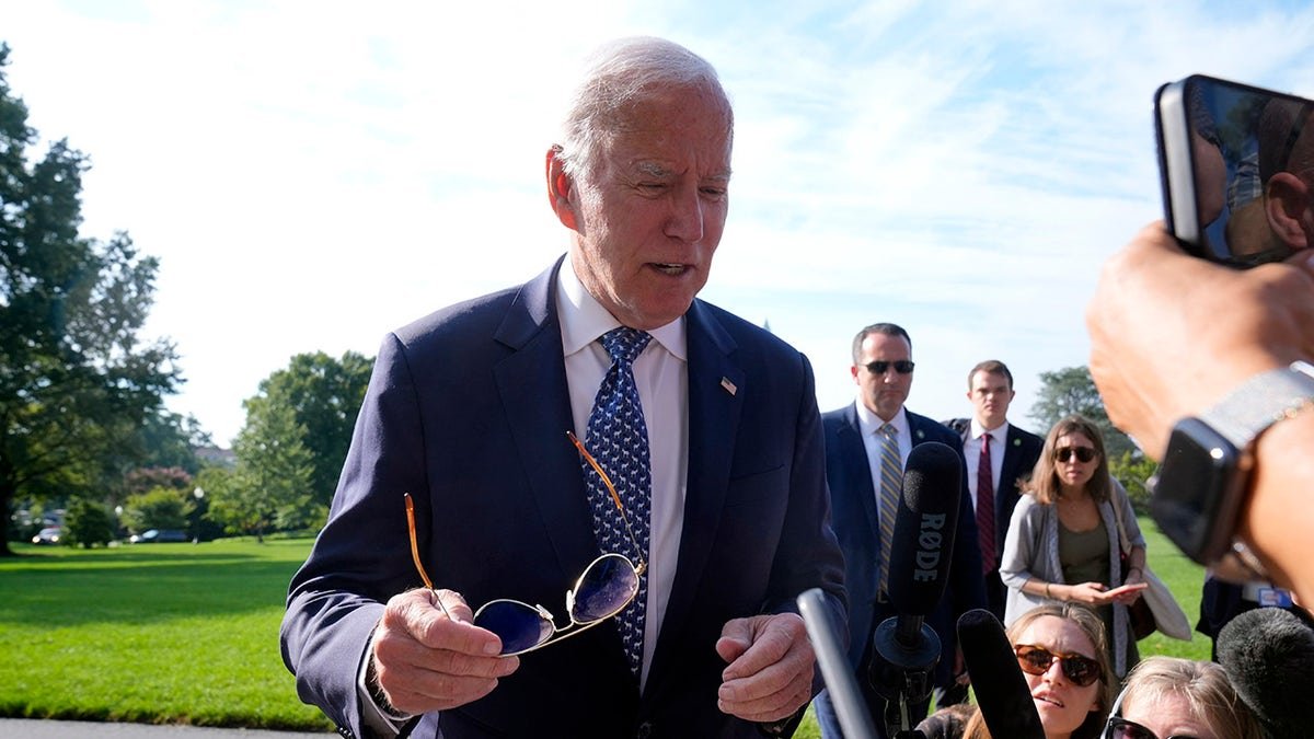 Biden for reporters at the White House