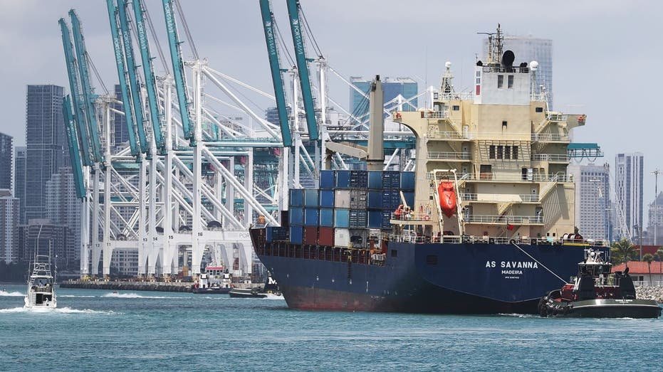 The savannah cargo ship pulls to Portyami