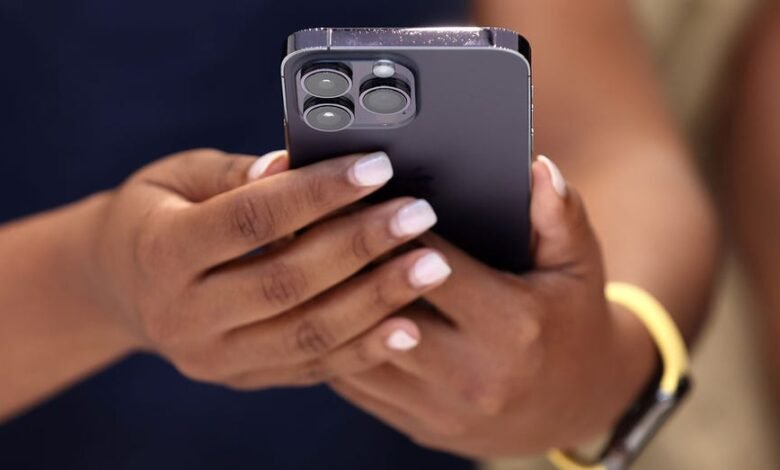 1748025760 Analysts warn shifting iPhone production to US would drive up costs.jpg