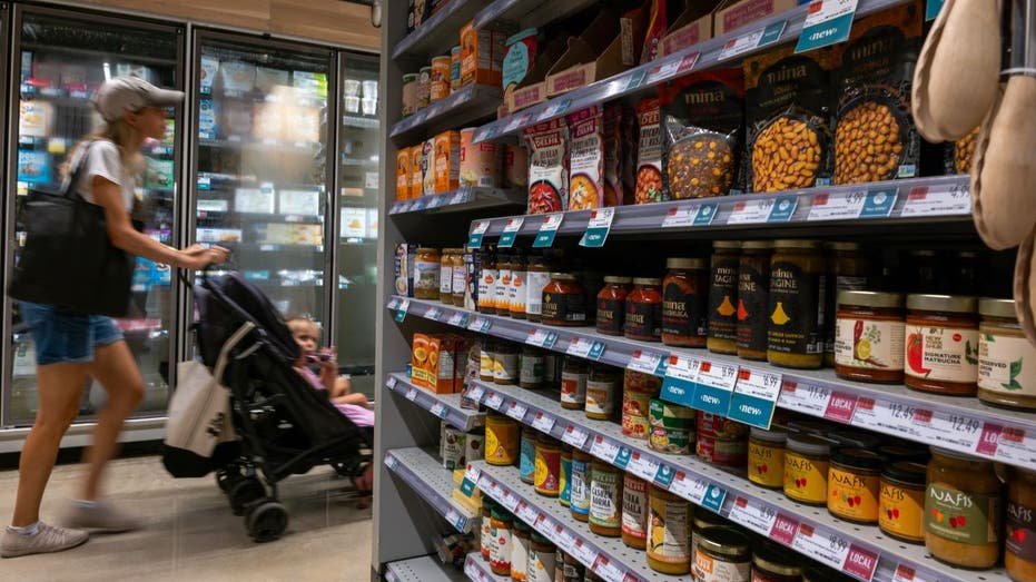 Shopping grocery store